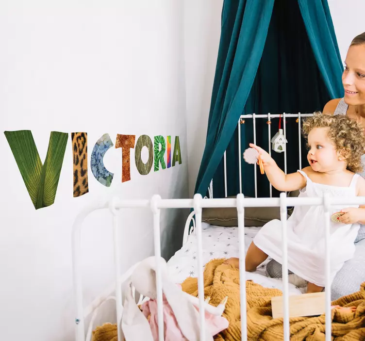 拟人化的丛林字母墙贴 - TenStickers