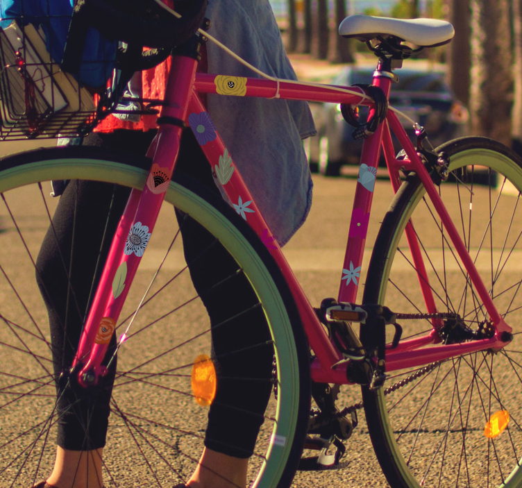 花套装儿童自行车贴纸 - TenStickers