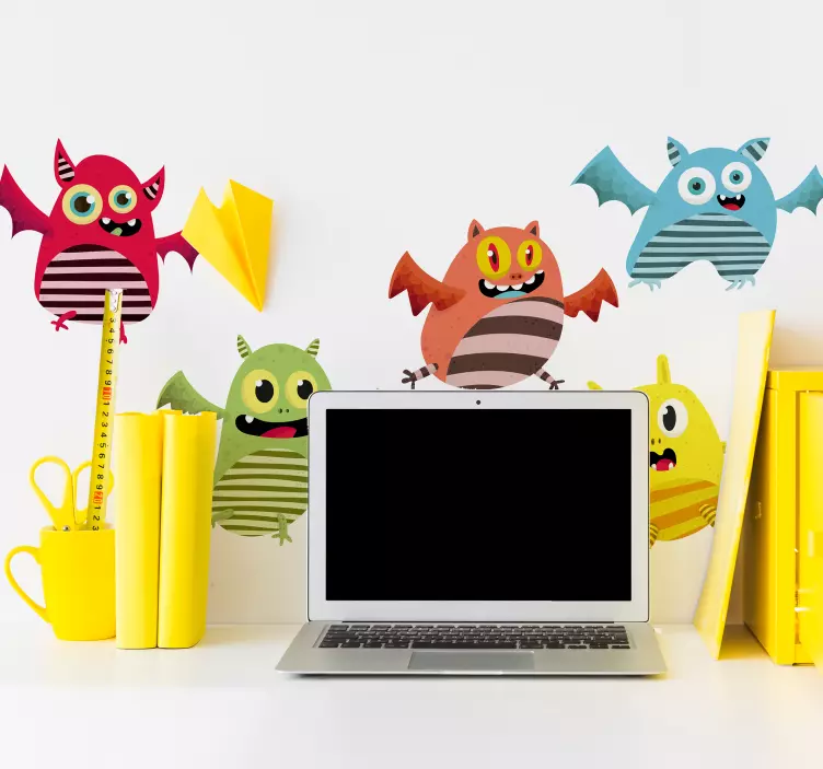 飞行的怪物怪物贴纸 - TenStickers